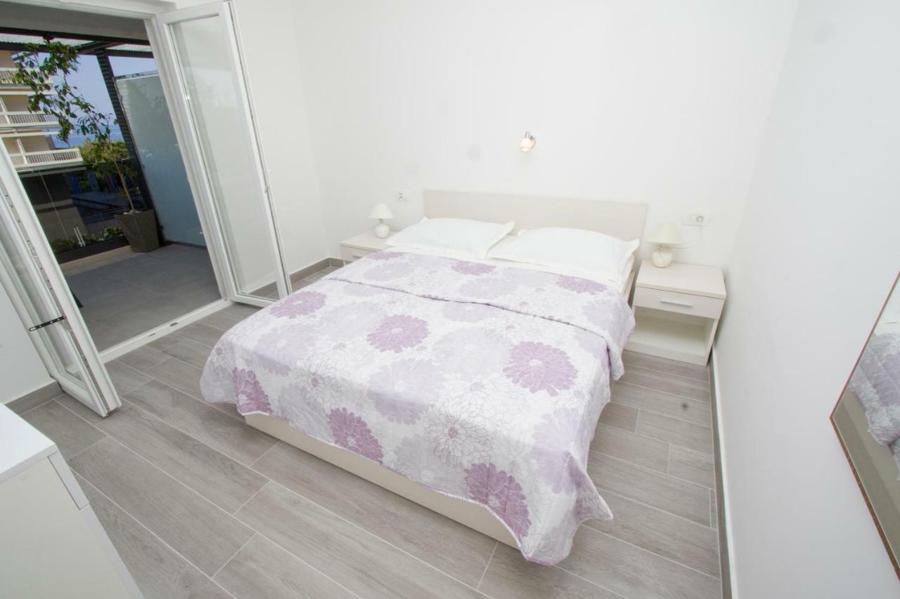 Apartmani Marija Cizmic Makarska Exterior photo
