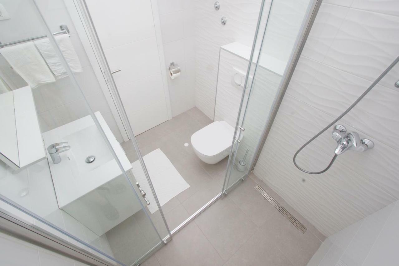 Apartmani Marija Cizmic Makarska Exterior photo